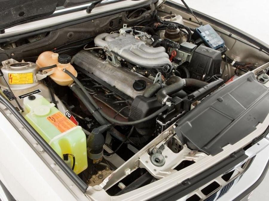  BMW 525e 1983 года  (UK) (фото 6 из 12)